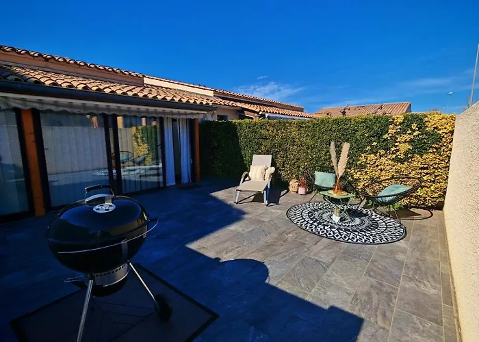 Holiday home Richelieu 73 A 300m Piscine Parking *