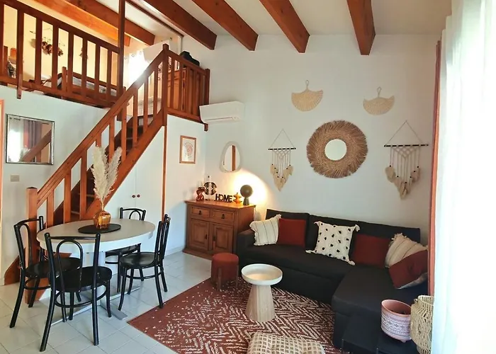 Richelieu 73 A 300m Piscine Parking Дом отдыха