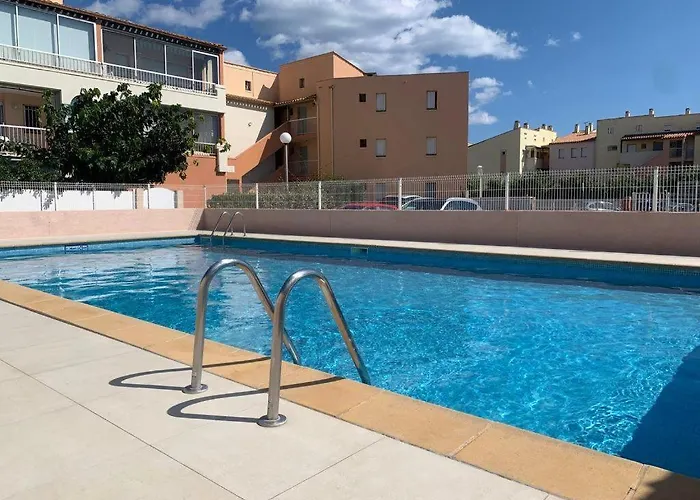 Holiday home Richelieu 73 A 300m Piscine Parking Agde